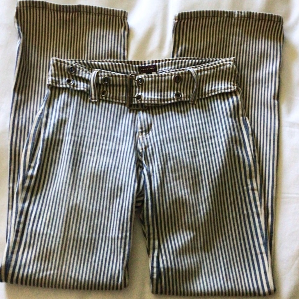 Cute Stretch Striped Buckle Belted Mid-Rise Bootcut Retro Jeans, Size 10